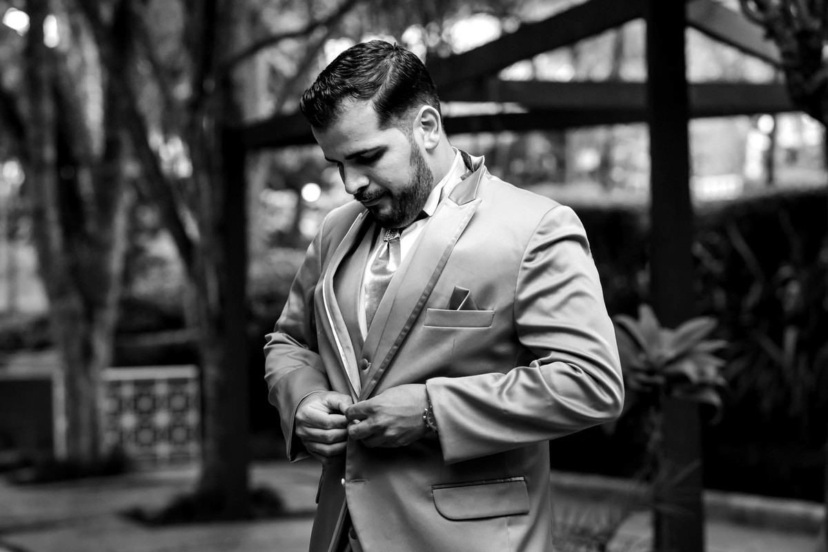 noivo se preparando no Buffet Mombaça Park