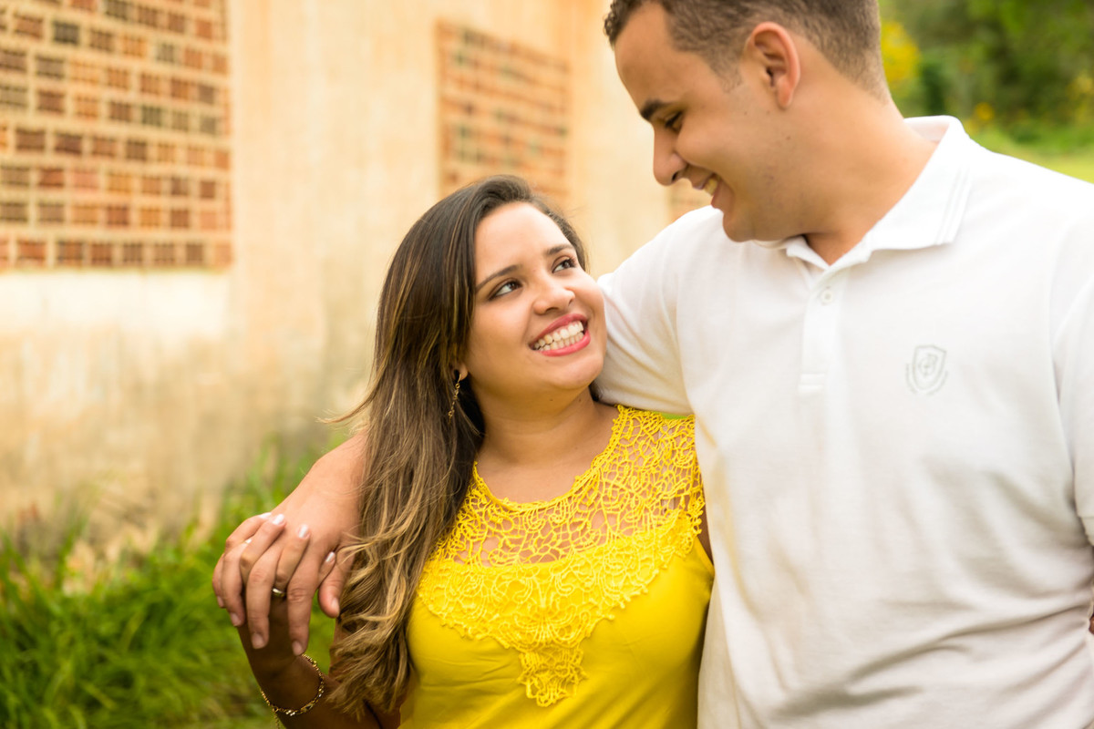 ensaio casal elaine e miguel na Floresta Nacional de Ipanema em Iperó fotografo de casamento em São Paulo