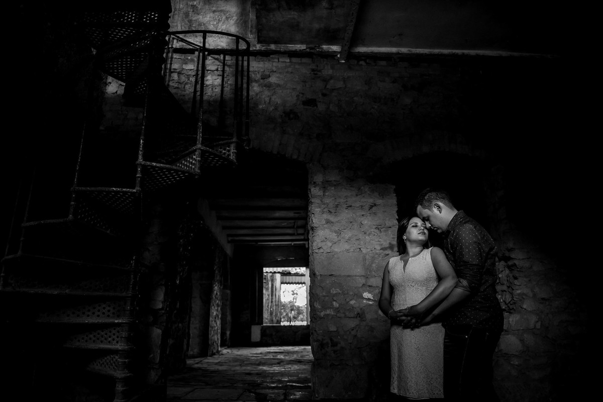 ensaio casal elaine e miguel na Floresta Nacional de Ipanema em Iperó fotografo de casamento em São Paulo