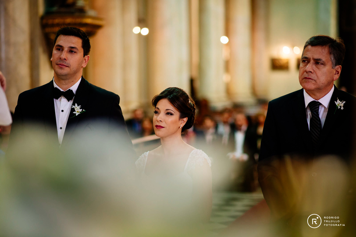 ceremonia religiosa, iglesia catedral de rosario, pareja de novios, padrino de bodas, wedding photographer, rodrigo trujillo, fotografo de bodas en rosario, santa fe