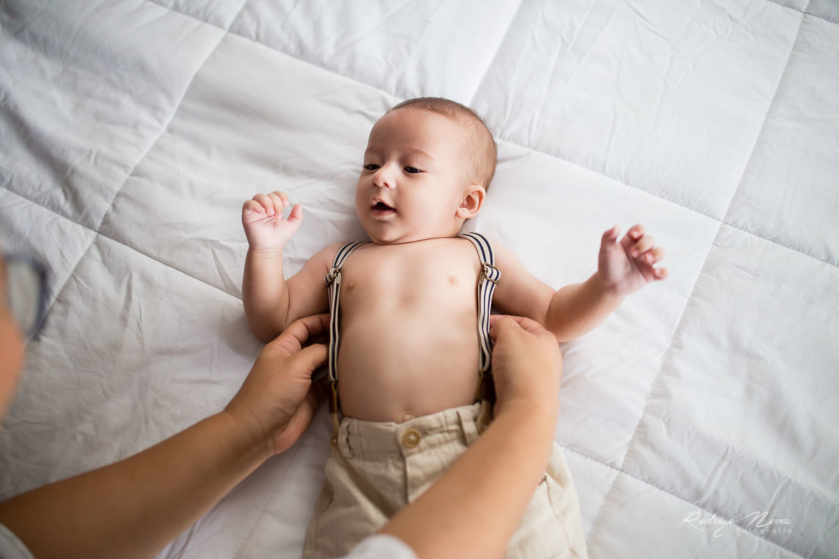 Fotografia documental acompanhamento de bebe fotografado por Rodrigo Neves Fotografo em Campos Rio de Janeiro