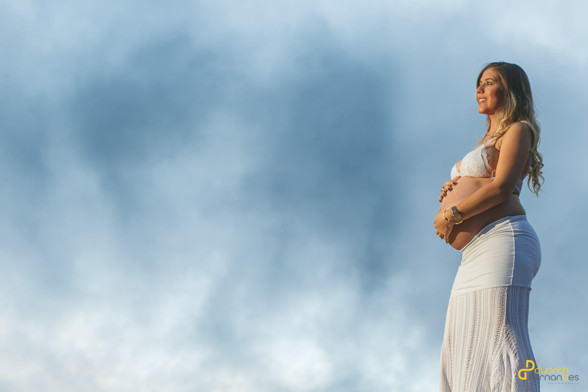 Gestante nas nuvens