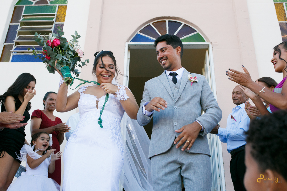 Capturando Emoções: Fotógrafo Especializado em Casamentos em Capelinha