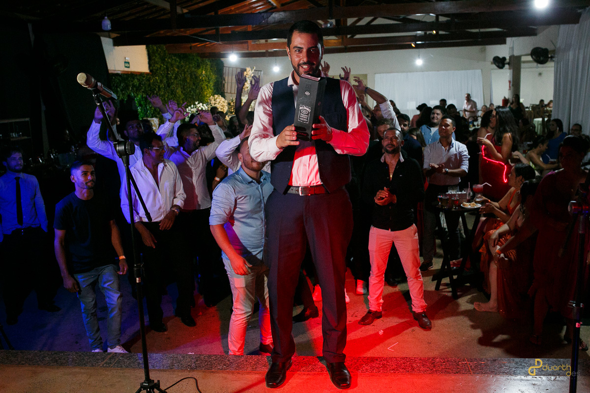 Olhar Sensível: Fotógrafo Profissional para Casamentos em Capelinha