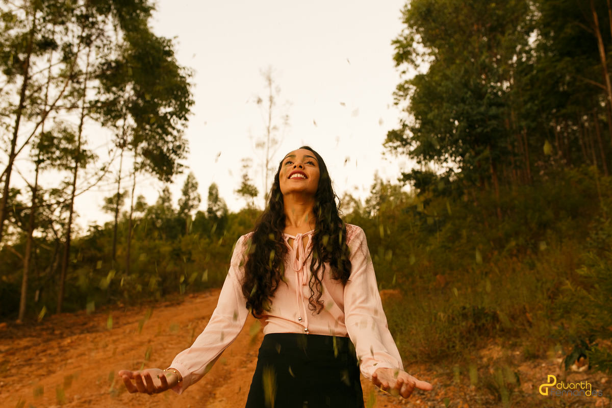 Jogando folha para cima