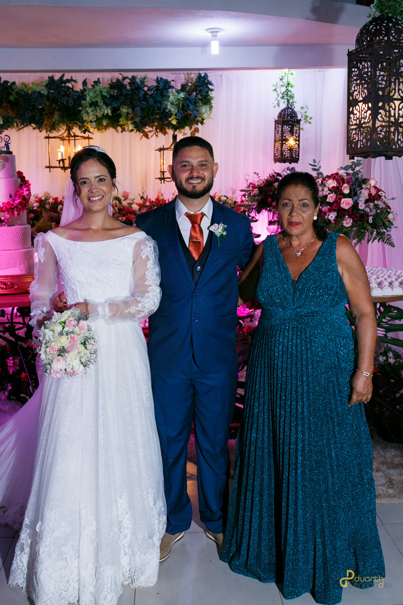 Alianças personalizadas em Aracuaí