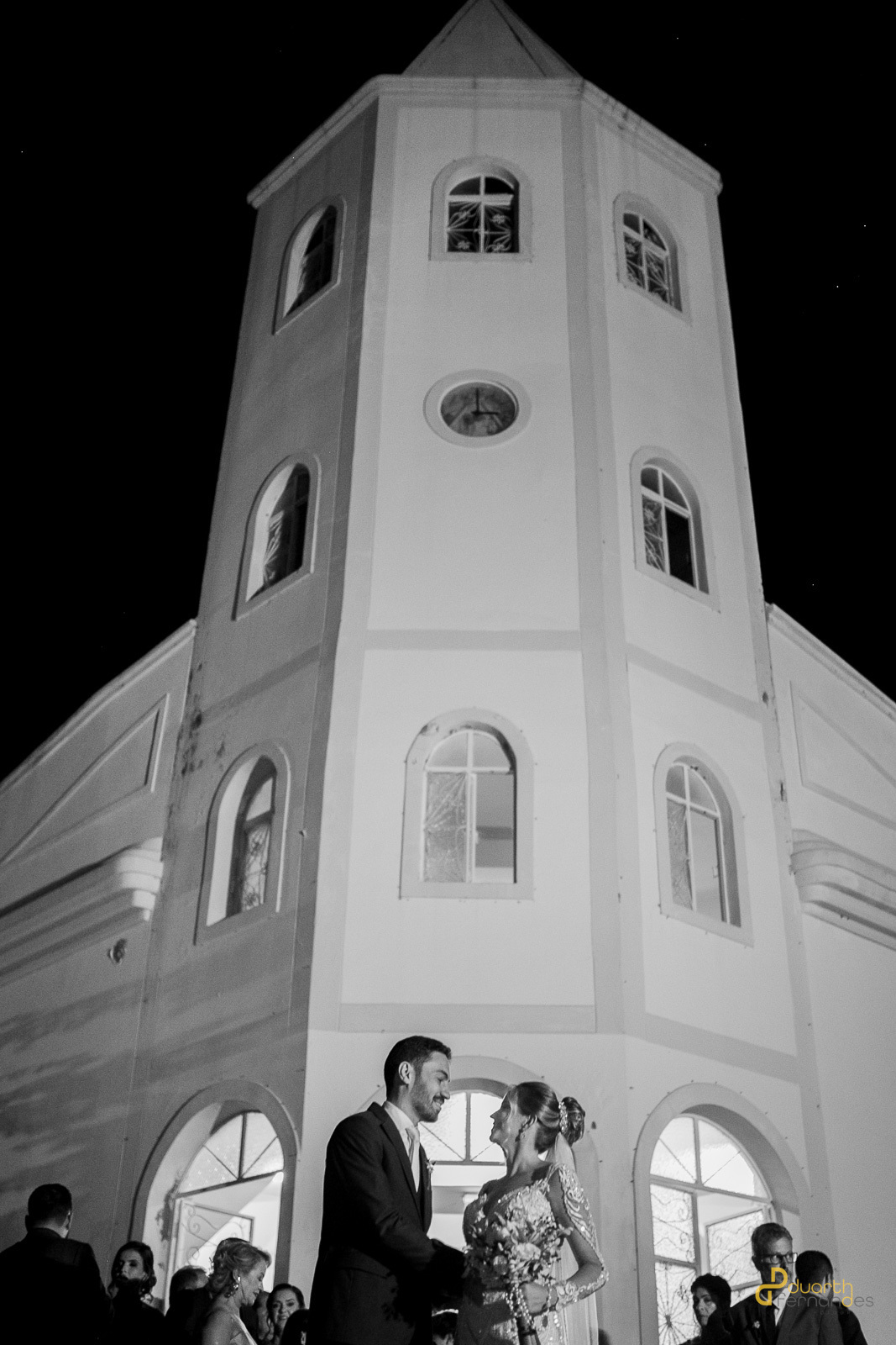 foto de igreja em virgem da lapa mg