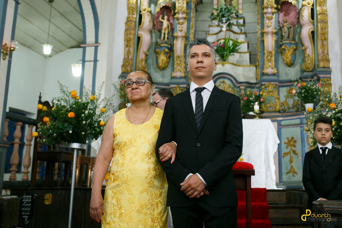 noivo aguardando a noiva