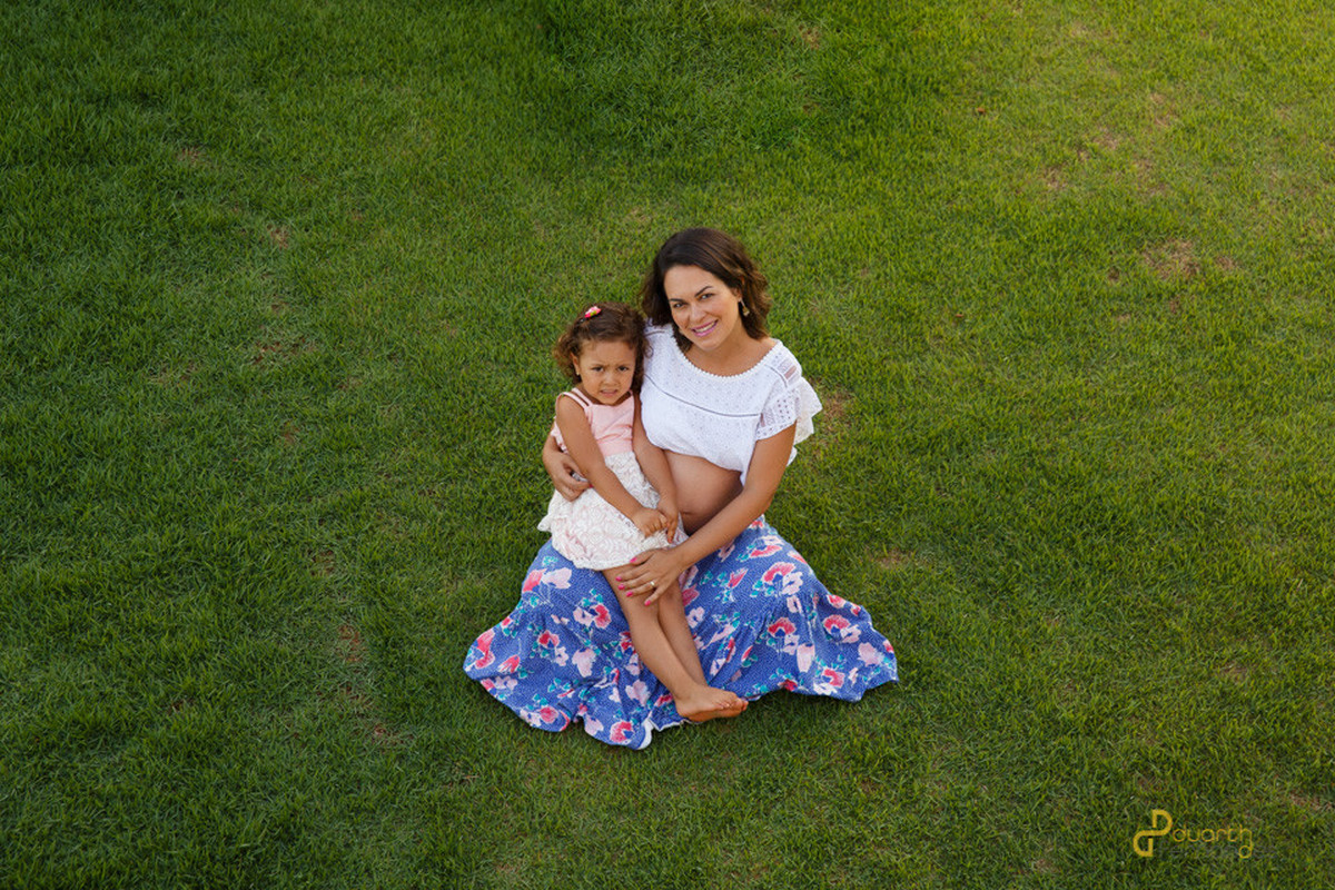 foto da gestante eliza de turmalina com a filha