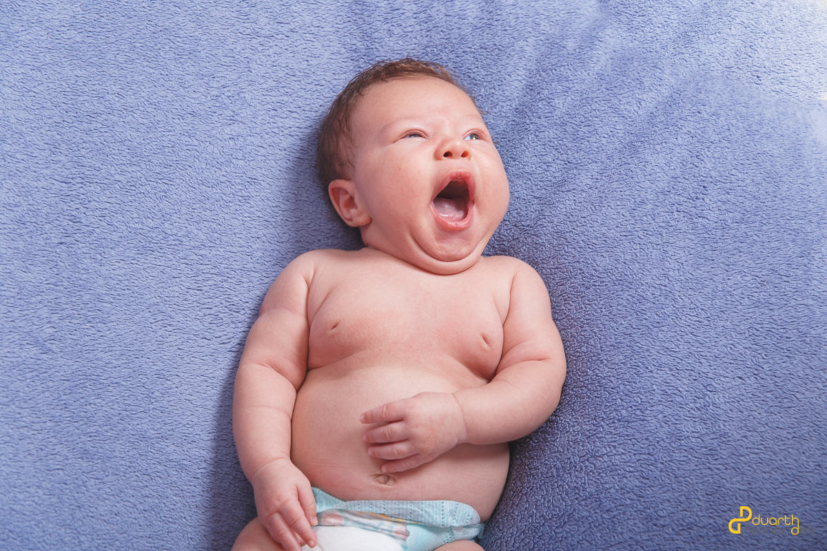 Bocejando igual um anjo