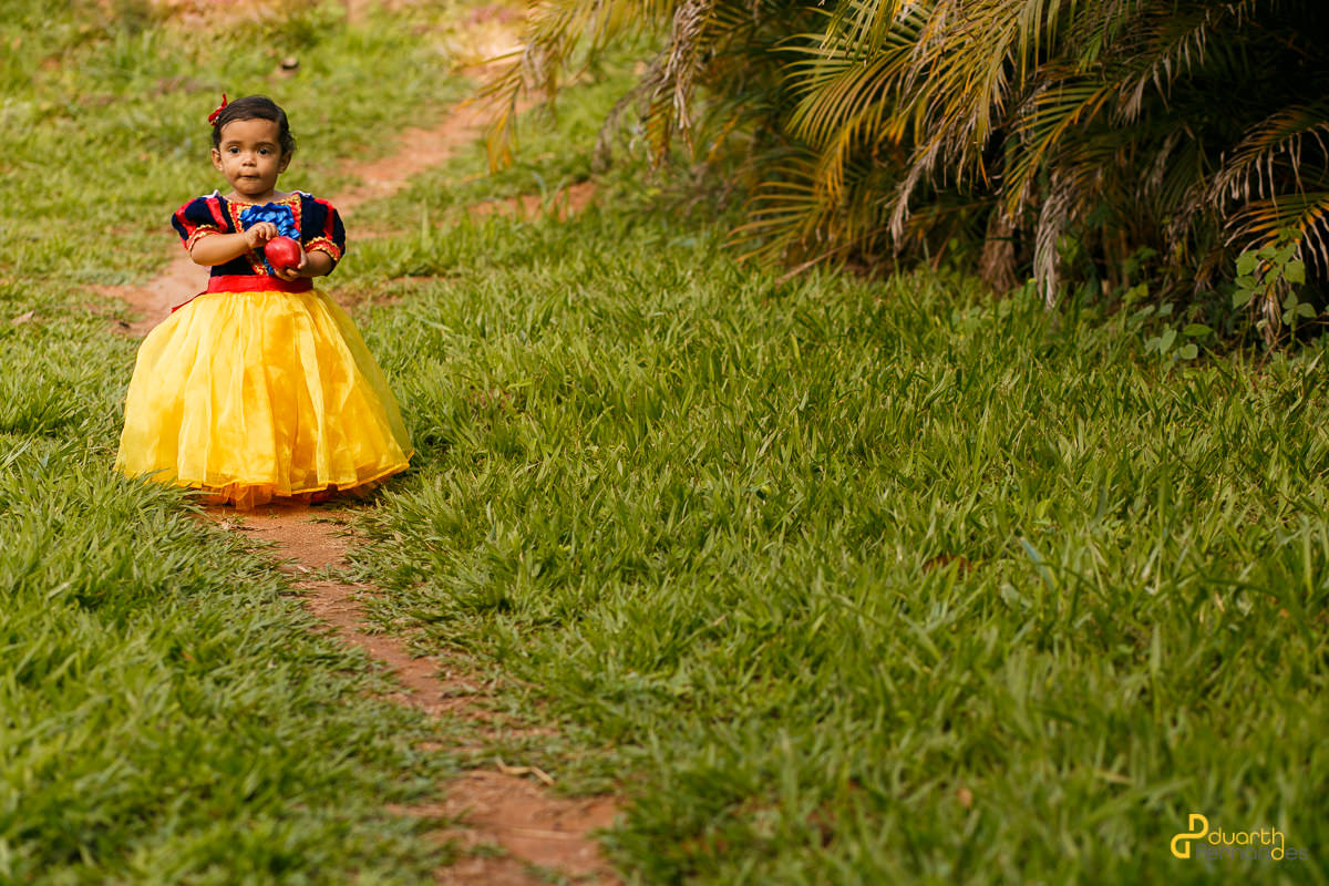 Laura de Branca de neve