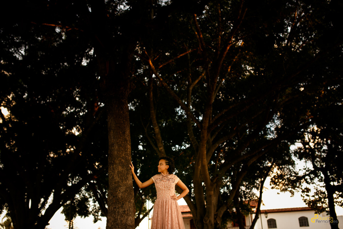 Foto de Debutante em Ensaio Fotográfico na cidade de Turmalina MG