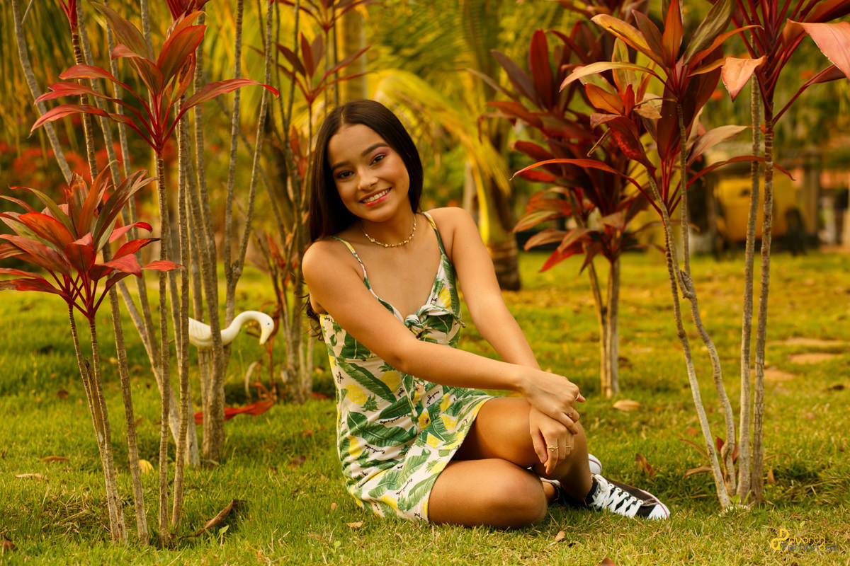 Cabelo maquiagem buffet decoração fotografia filmagem ensaio casamento em minas novas mg capelinha itamarandiba carbonita turmalina