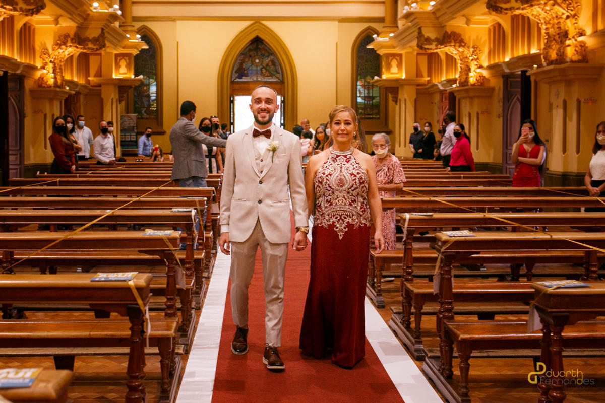 Fotógrafo em Belo Horizonte e em toda Minas Gerais: Casamento, Ensaio de Casal, Retrato, Gestante, Fotos de Família e Fineart.