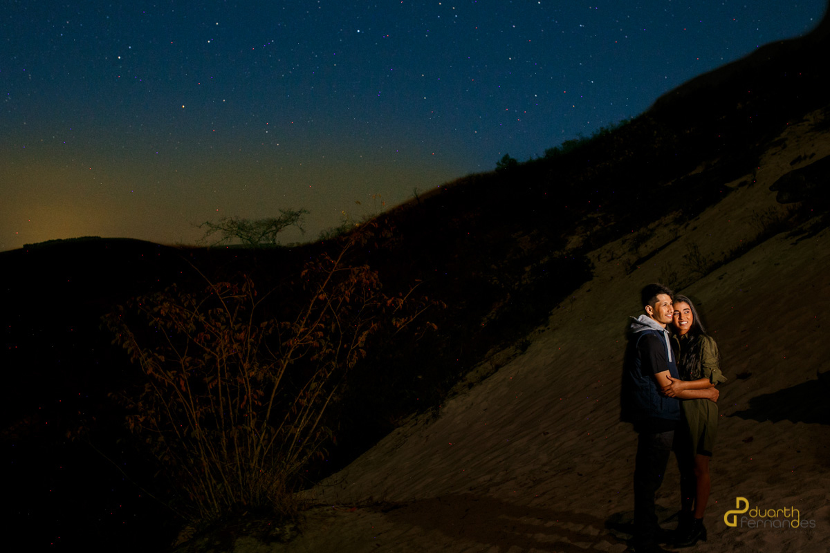 Foto de ensaio fotografico com casal na cidade de itamarandiba 