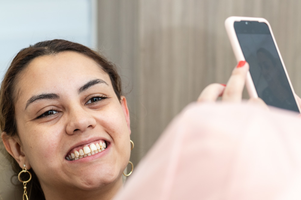 Paciente feliz com o resultado