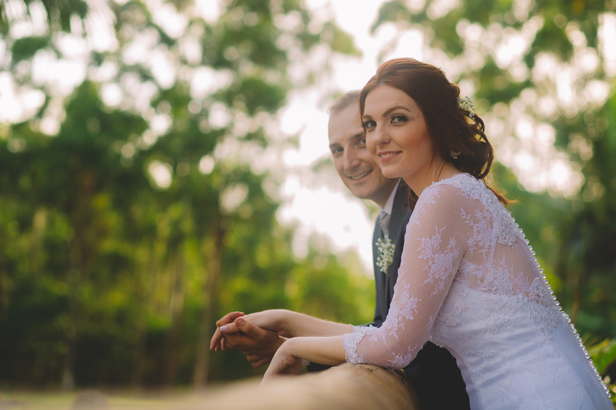 Noivos após a festa