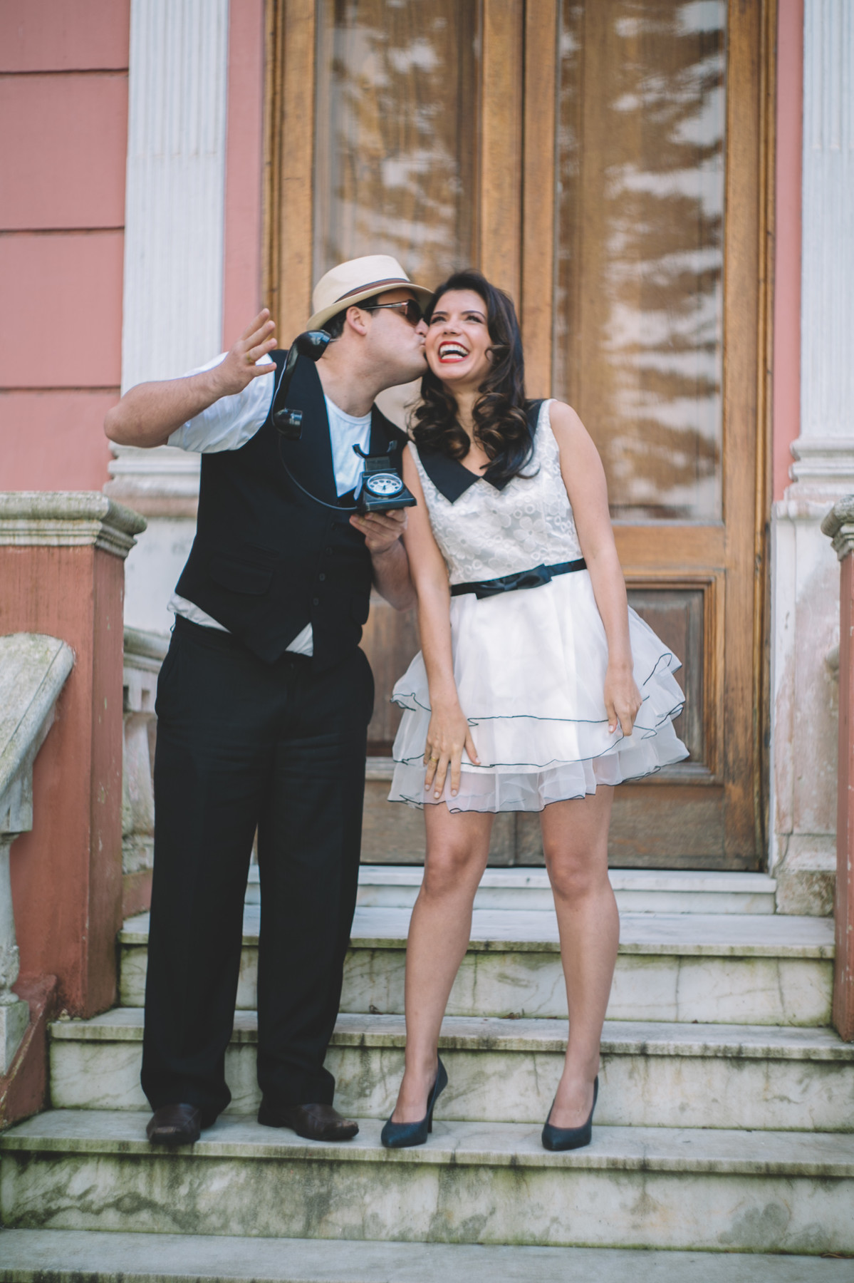 Foto de casal descontraída