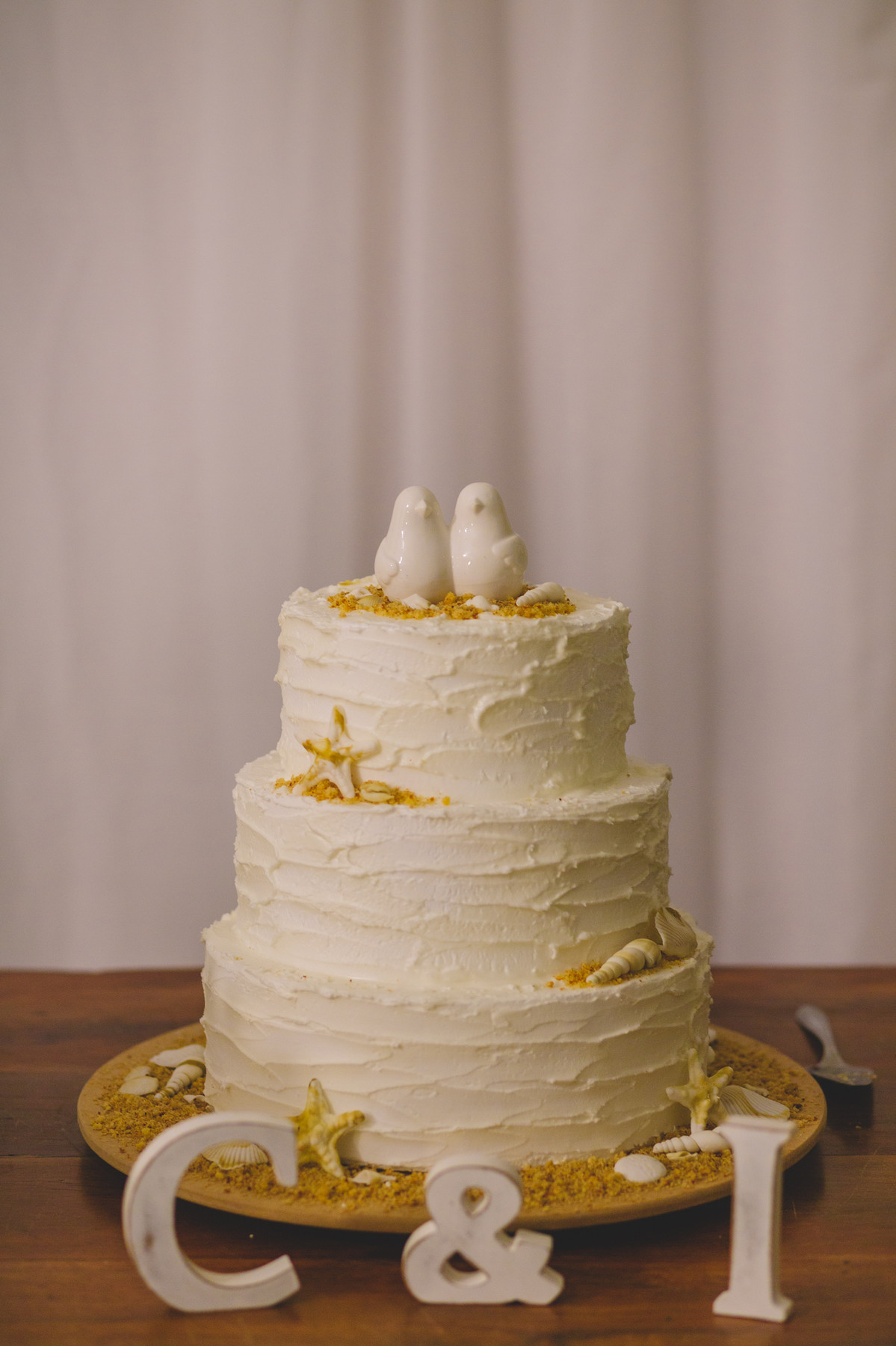 Bolo de casamento com decoração