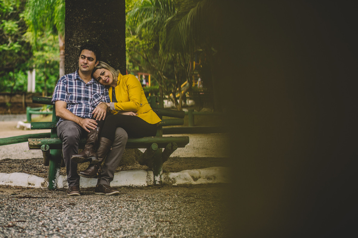 Casal sentados juntos