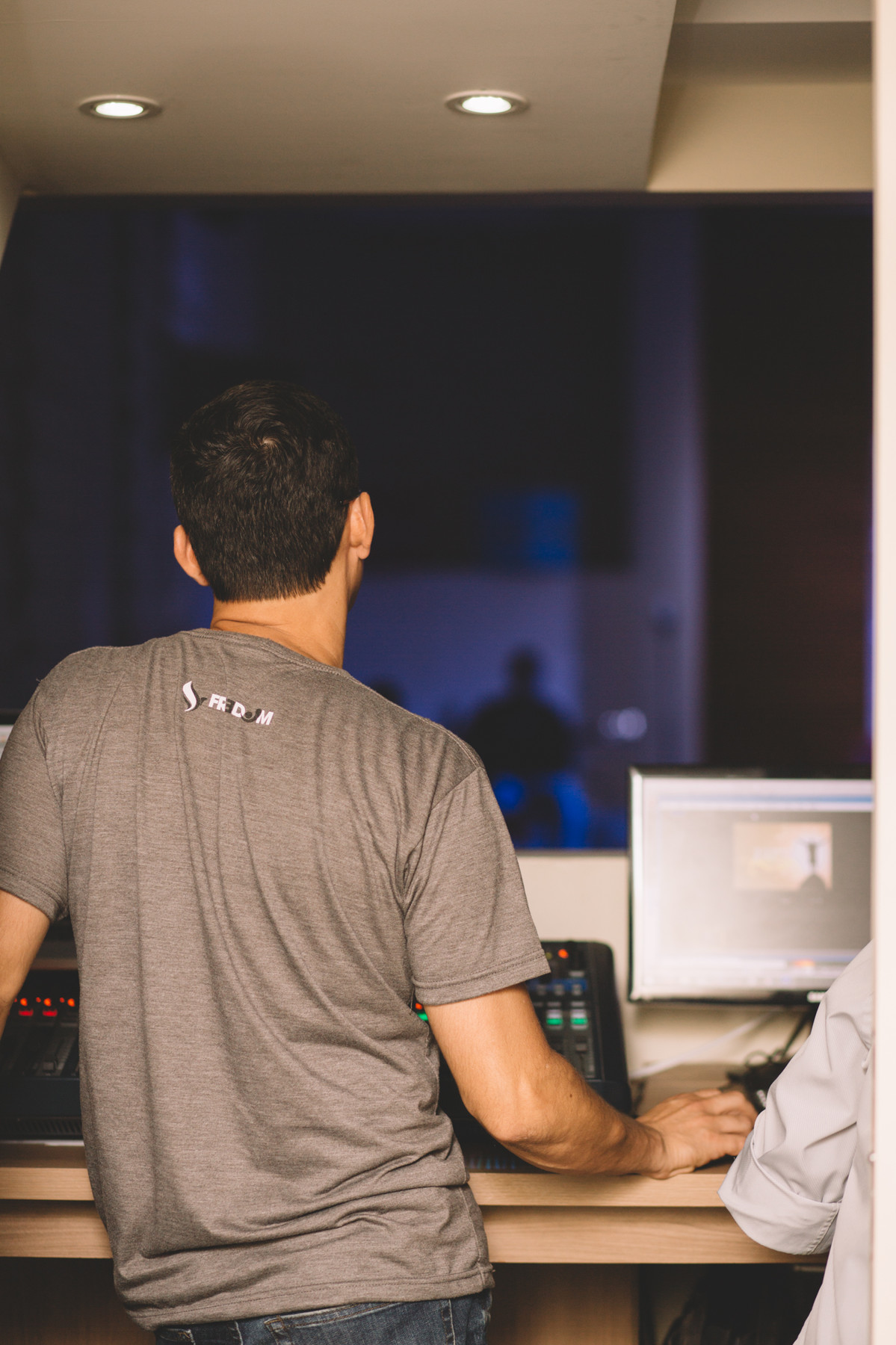 Mixando o som da igreja