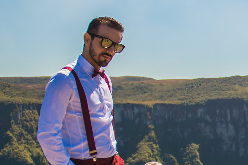 Sobre Rogério Policarpo Fotografia