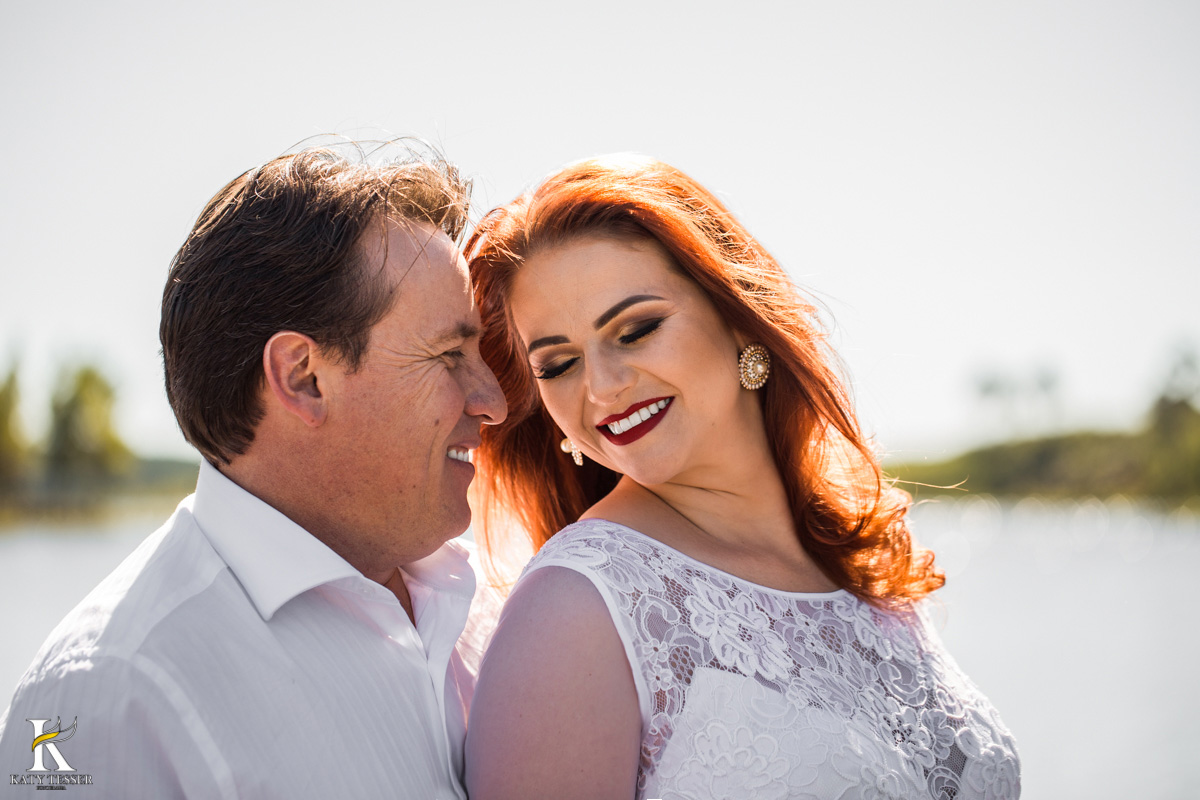 Ensaio pré casamento do casal Ilenir e Alexsandro na vinícola Vilagio Grando em Santa Catarina pela fotógrafa Katy Tesser