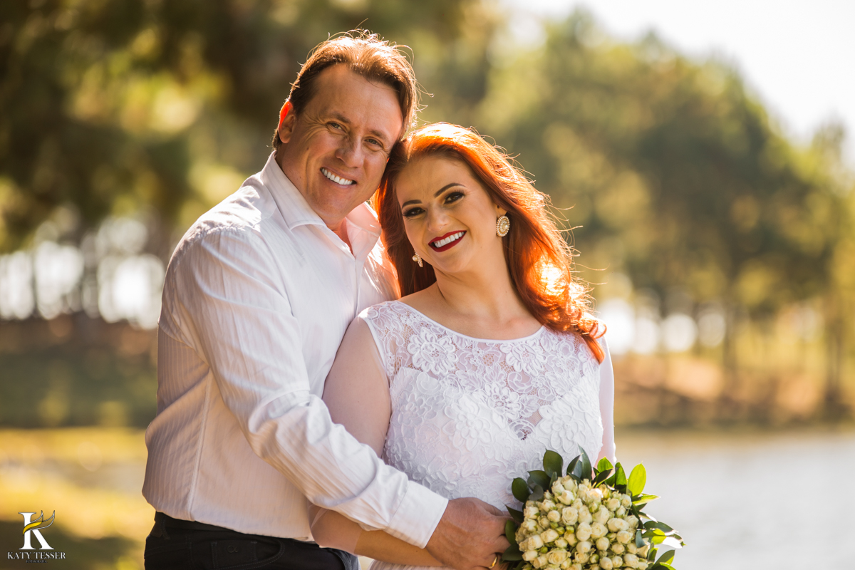 Ensaio pré casamento do casal Ilenir e Alexsandro na vinícola Vilagio Grando em Santa Catarina pela fotógrafa Katy Tesser