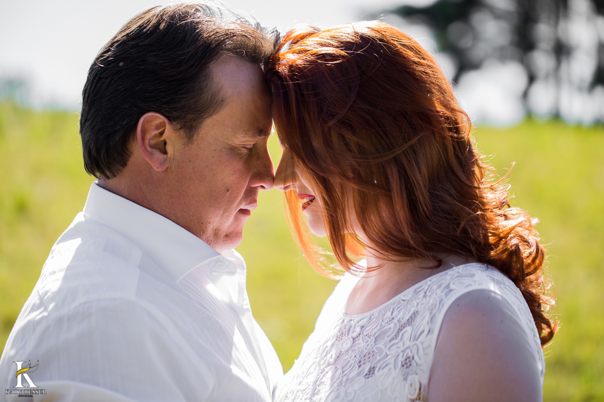 Ensaio pré casamento do casal Ilenir e Alexsandro na vinícola Vilagio Grando em Santa Catarina pela fotógrafa Katy Tesser