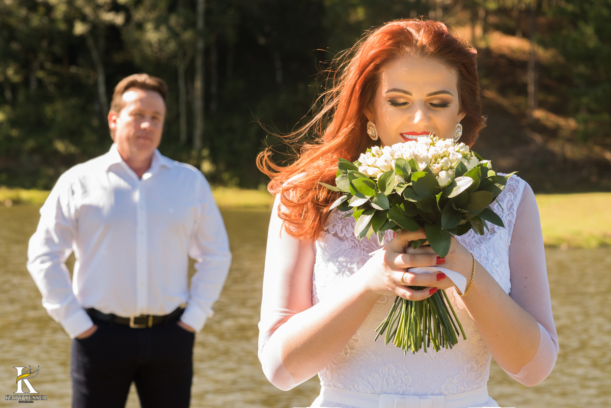 Ensaio pré casamento do casal Ilenir e Alexsandro na vinícola Vilagio Grando em Santa Catarina pela fotógrafa Katy Tesser
