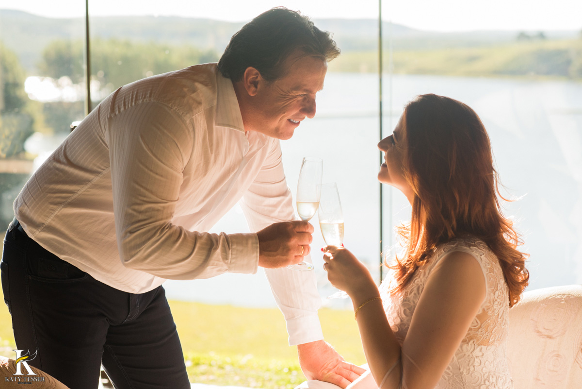 Ensaio pré casamento do casal Ilenir e Alexsandro na vinícola Vilagio Grando em Santa Catarina pela fotógrafa Katy Tesser