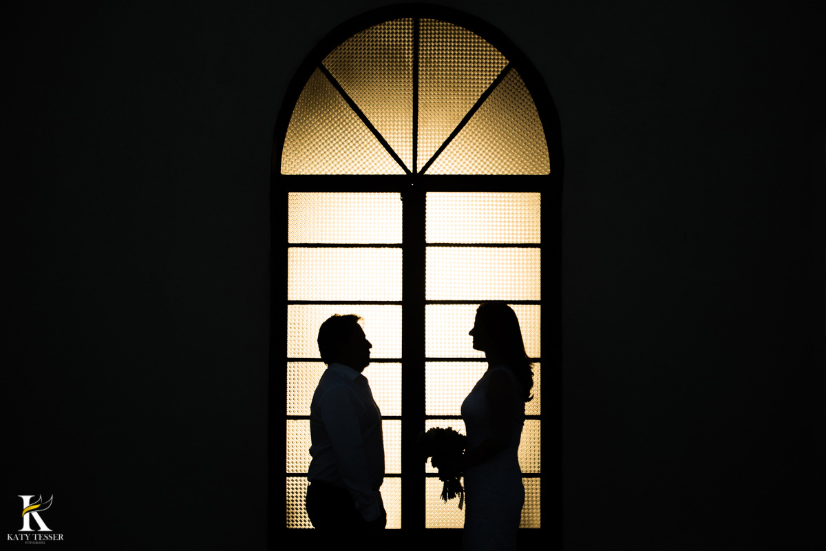 Ensaio pré casamento do casal Ilenir e Alexsandro na vinícola Vilagio Grando em Santa Catarina pela fotógrafa Katy Tesser