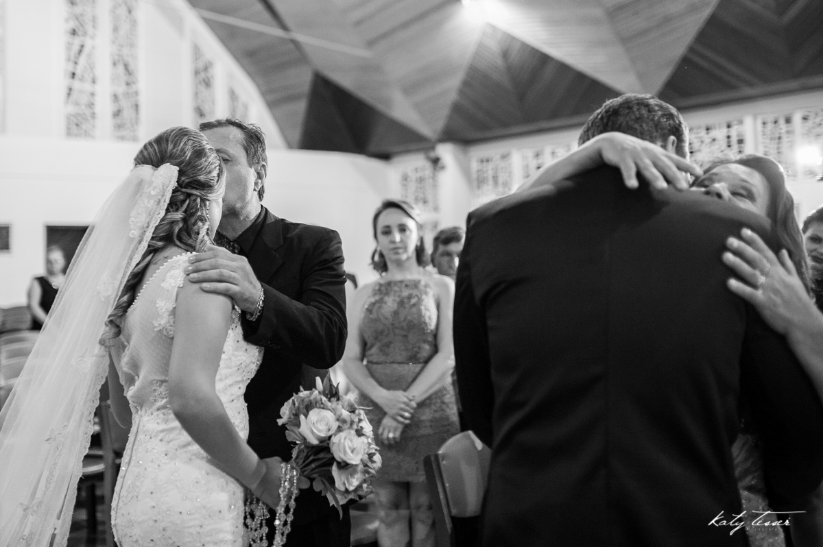 katy tesser,katy tesser fotografa,katy tesser fotografia,katy tesser fotografo de casamento,katy tesser fotografa de casamento,casamento de dia,wedding,casamento de dia,pre wedding,e session,trash the dress,fotografo de casamento pato branco,fotografo de 