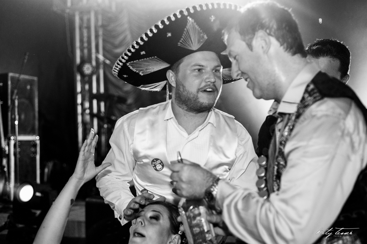 katy tesser,katy tesser fotografa,katy tesser fotografia,katy tesser fotografo de casamento,katy tesser fotografa de casamento,casamento de dia,wedding,casamento de dia,pre wedding,e session,trash the dress,fotografo de casamento pato branco,fotografo de 