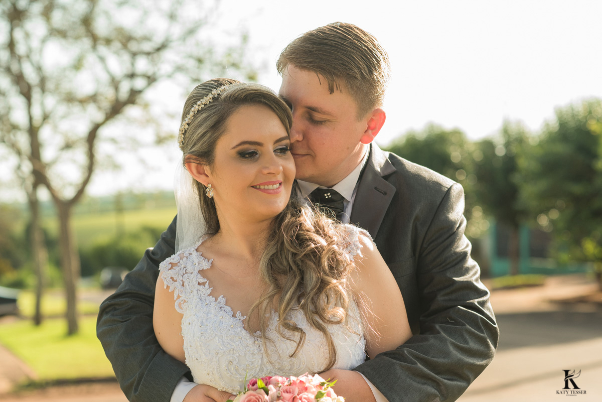 casamento tiago e analice em quedas do iguaçu sessão de fotos dos noivos depois da cerimonia fotografo katy tesser