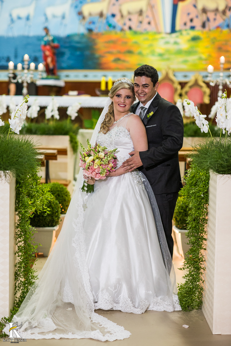 sessão de fotos dos noivos depois da cerimonia de isaias e heloisa em coronel vivida parana fotografo katy tesser