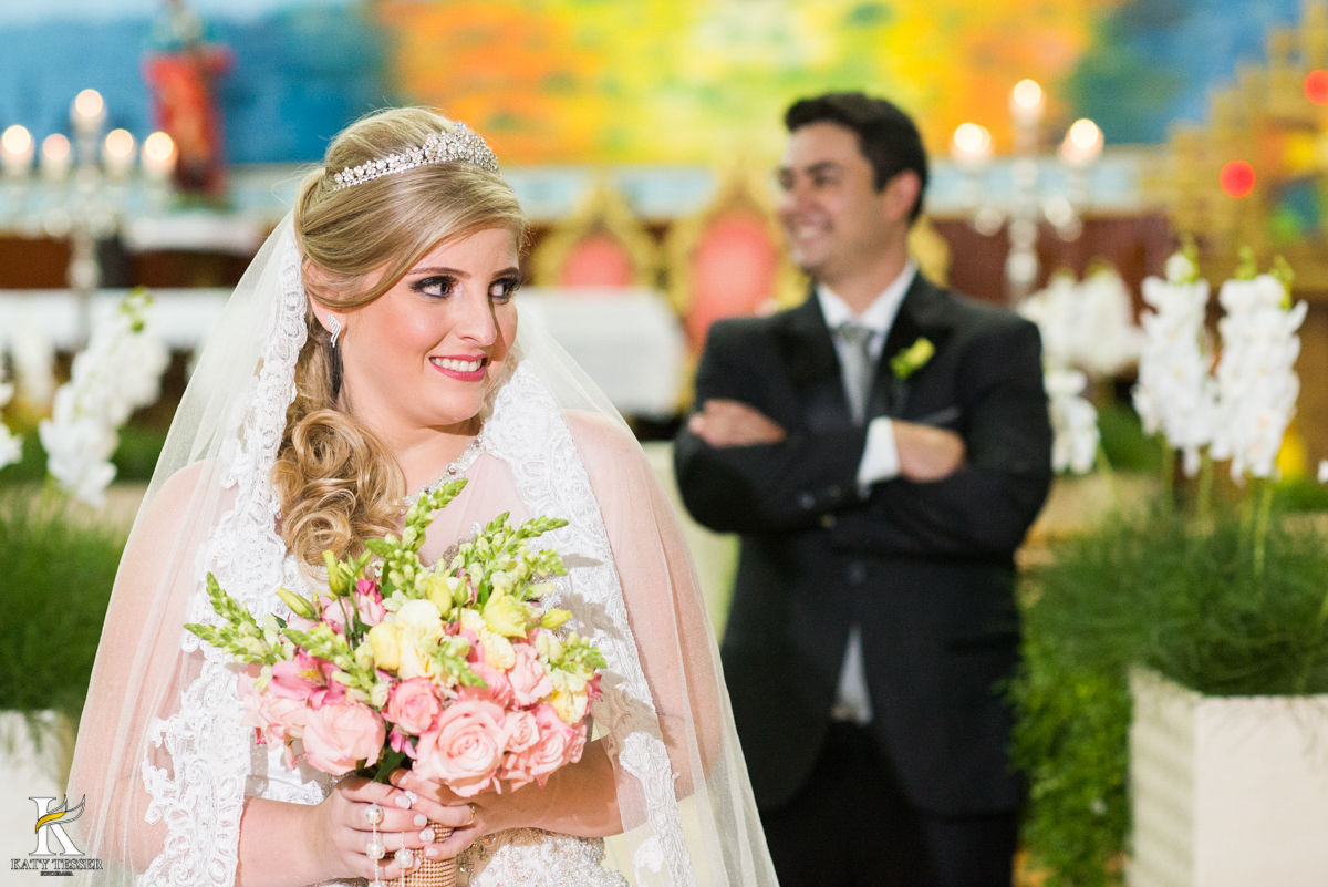 sessão de fotos dos noivos depois da cerimonia de isaias e heloisa em coronel vivida parana fotografo katy tesser