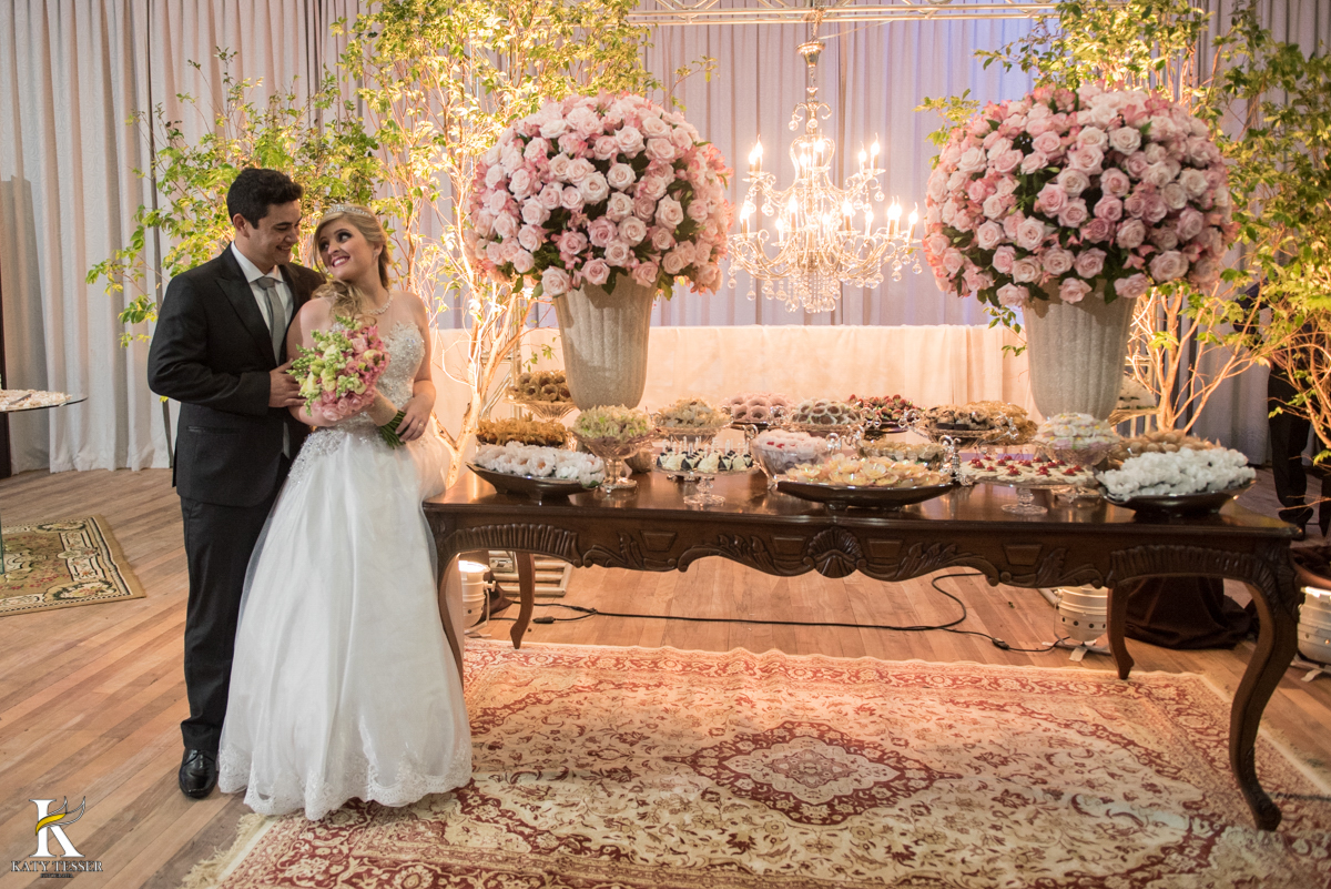 festa de casamento parana brinde dos noivos com os pais em coronel vivida fotografo katy tesser