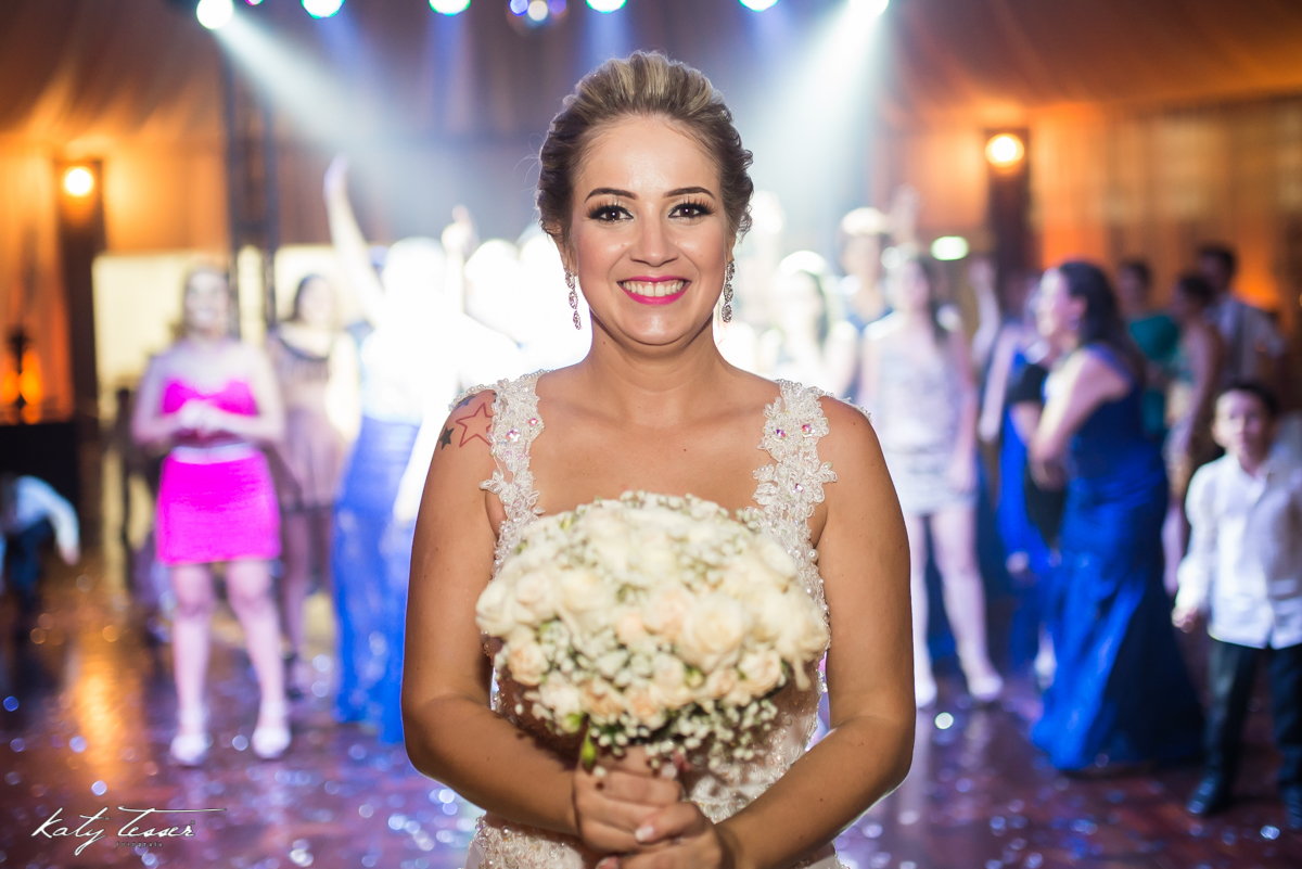 katy tesser,katy tesser fotografa,katy tesser fotografia,katy tesser fotografo de casamento,katy tesser fotografa de casamento,casamento de dia,wedding,casamento de dia,e session,trash the dress,fotografo de casamento pato branco,fotografo de casamento fr