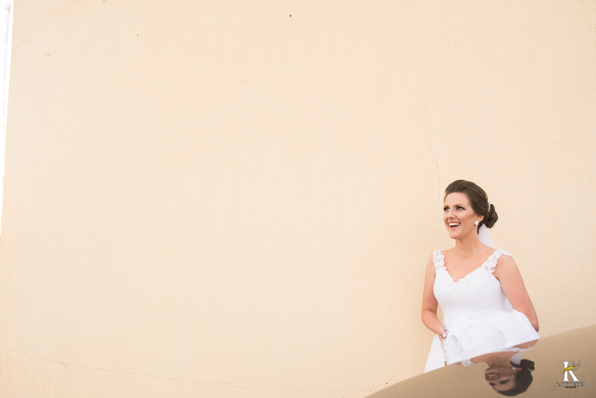 CASAMENTO CORONEL VIVIDA PARANA  MAKING OF NO HOTEL DA NOIVA COM O VESTIDO DO CASAMENTO USANDO AS JOIAS ANTES DA ENTRADA NA CERIMONIA