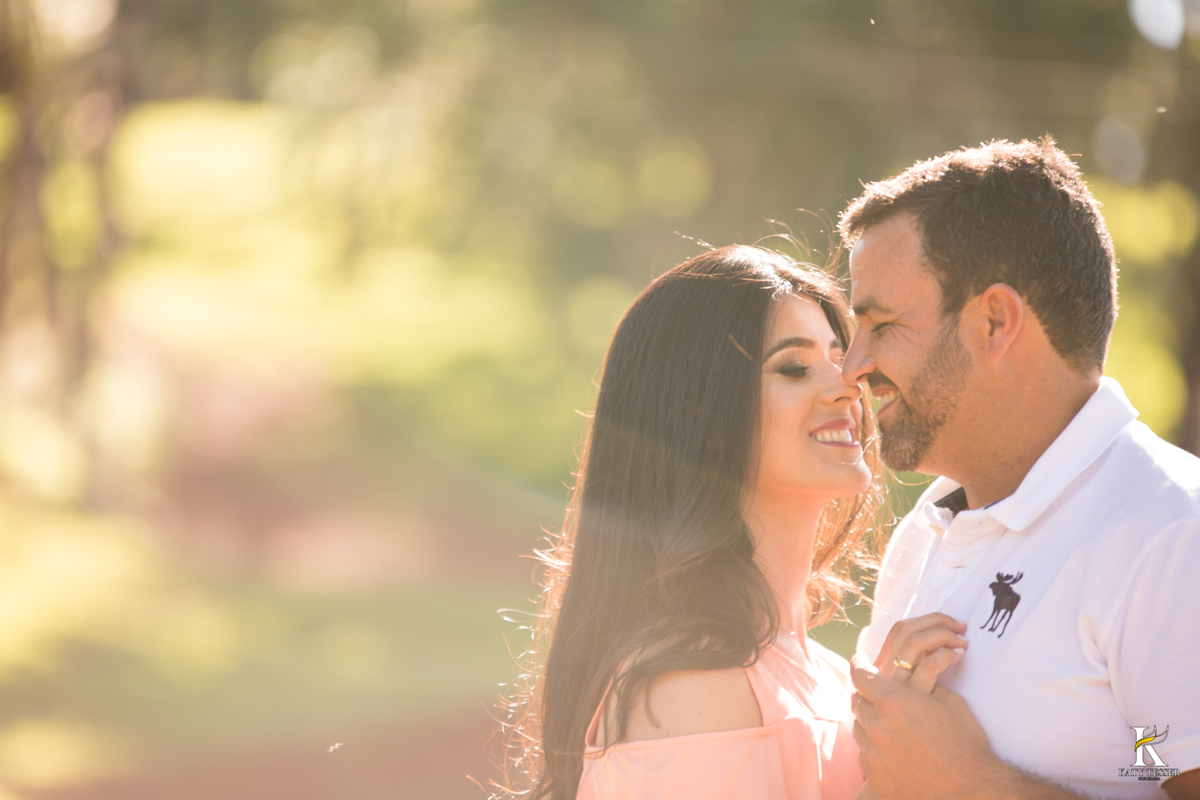 book pre casamento em coronel vivida na fazenda san rafael e no blues burger da noiva carla e do noivo fabio fotos ao ar livre