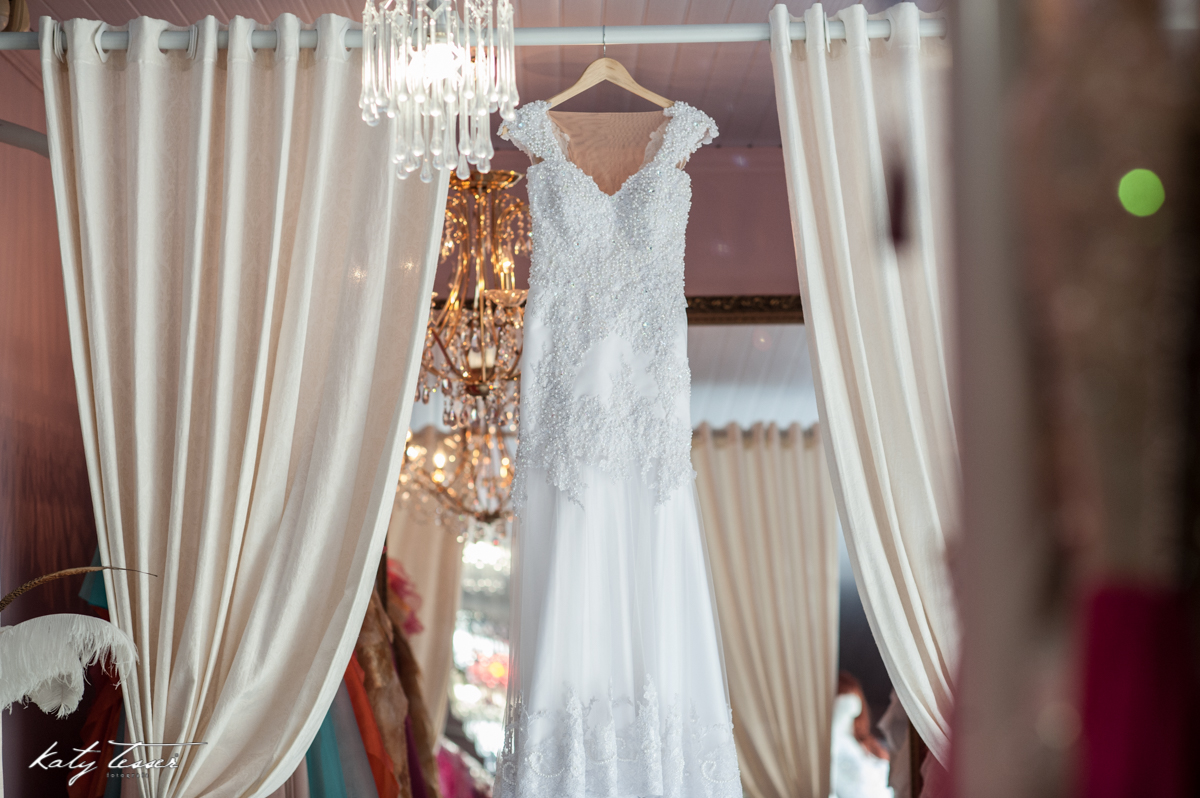 Katy Tesser, fotografo, fotografo de casamento, casamento, rodrigo e darlana, dois vizinhos, noivo, noiva, acessorio, vestido de noiva, bouquet, decoração de casamento