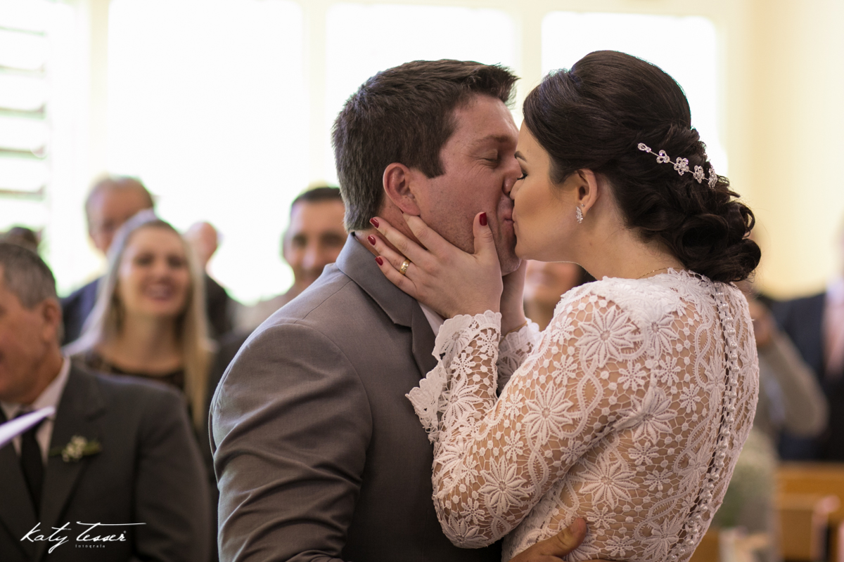 katy tesser,katy tesser fotografa,fotografa de casamento,casamento de dia,wedding,casamento de dia,casamento Mariana e marcos, decoração, buque, vestido de noiva, noivo, terno do noivo, pajens, casamento pato branco, casamento coronel vivida