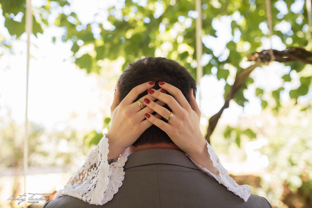 katy tesser,katy tesser fotografa,fotografa de casamento,casamento de dia,wedding,casamento de dia,casamento Mariana e marcos, decoração, buque, vestido de noiva, noivo, terno do noivo, pajens, casamento pato branco, casamento coronel vivida