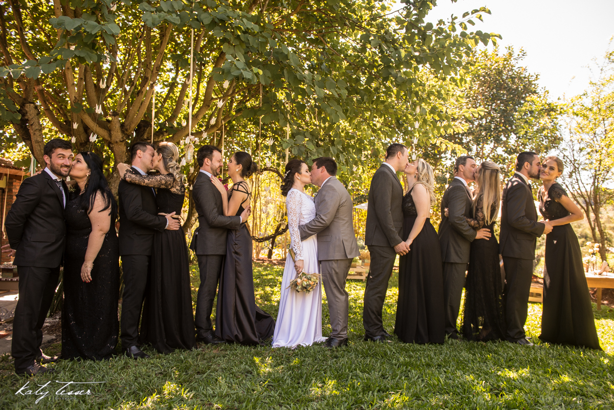 katy tesser,katy tesser fotografa,fotografa de casamento,casamento de dia,wedding,casamento de dia,casamento Mariana e marcos, decoração, buque, vestido de noiva, noivo, terno do noivo, pajens, casamento pato branco, casamento coronel vivida