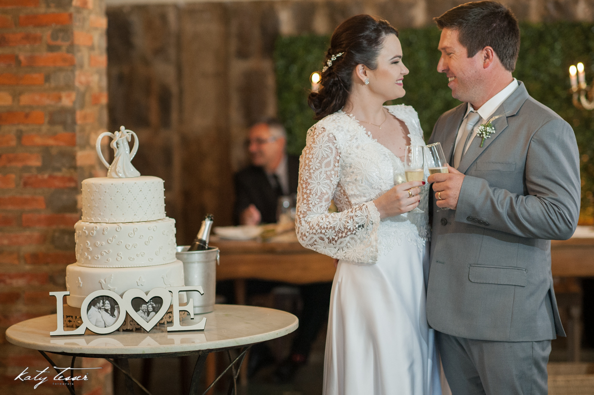 katy tesser,katy tesser fotografa,fotografa de casamento,casamento de dia,wedding,casamento de dia,casamento Mariana e marcos, decoração, buque, vestido de noiva, noivo, terno do noivo, pajens, casamento pato branco, casamento coronel vivida