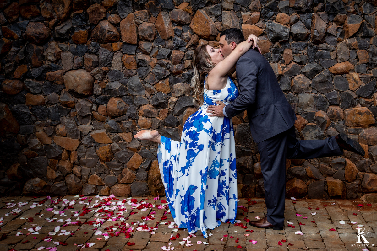 casamento de carla e zenobio em pato branco parana pr mini wedding intimo no civil com registro fotografico katy tesser melhor fotografo sessão de fotos dos noivos descontraidos e expontaneas