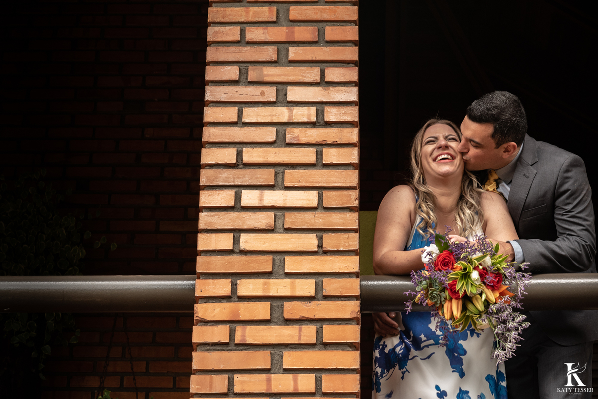 casamento de carla e zenobio em pato branco parana pr mini wedding intimo no civil com registro fotografico katy tesser melhor fotografo sessão de fotos dos noivos descontraidos e expontaneas