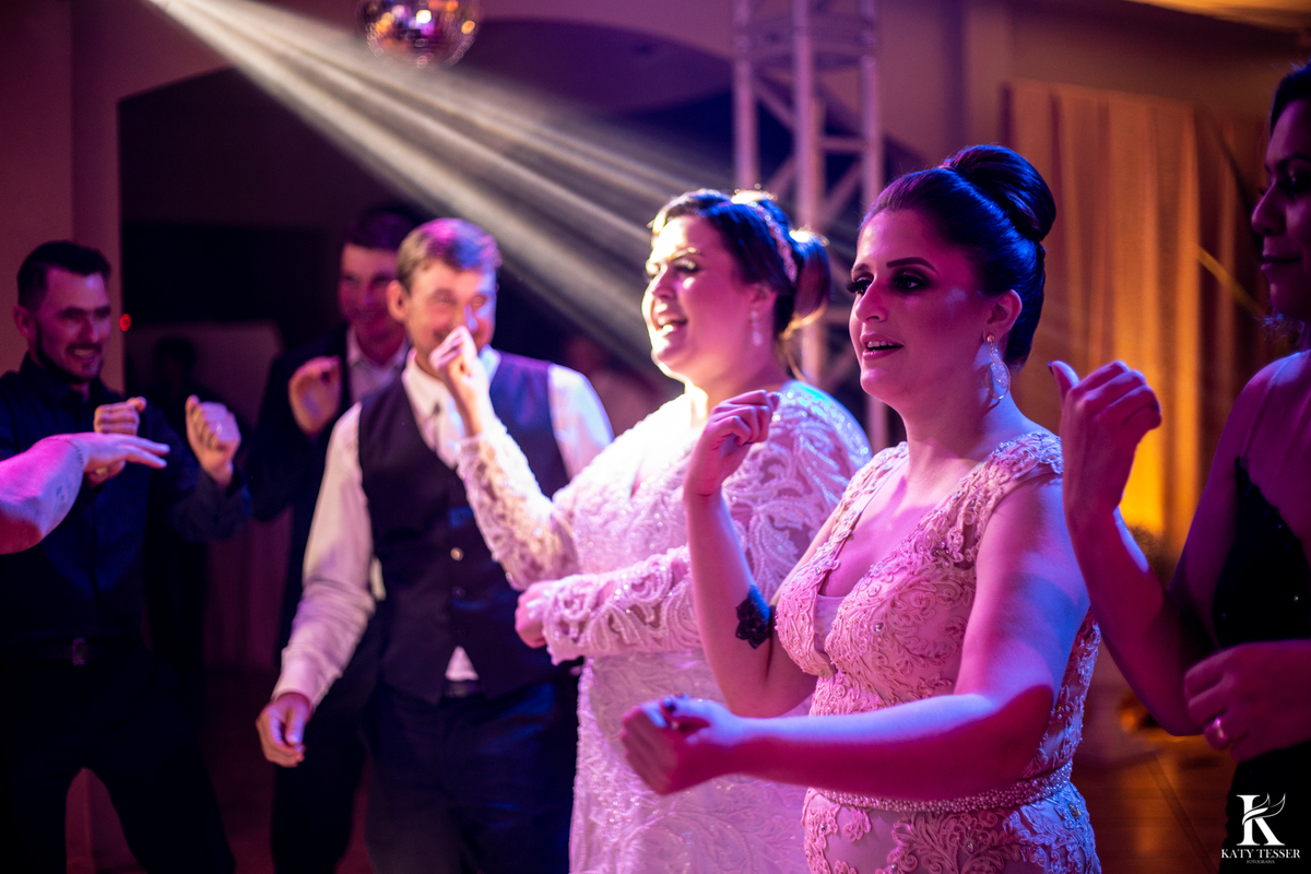 casamento em laranjeiras do sul paraná de carla e fábio com registro fotografico katy tesser fotografo parana mini wedding