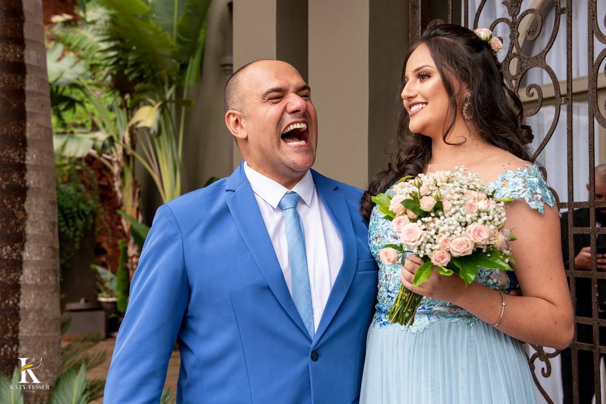 casamento de flavia e gustavo urio park marmeleiro parana katy tesser fotografo melhor do parana noivo terno azul